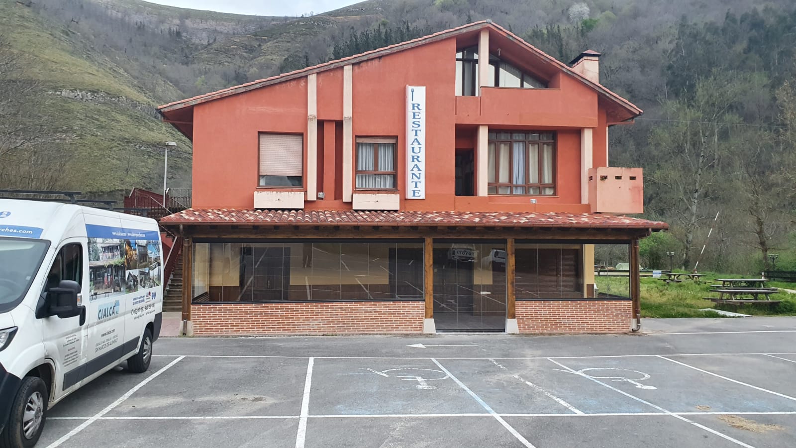 Restaurante-en-Cosio-Cantabria-Cialca-1